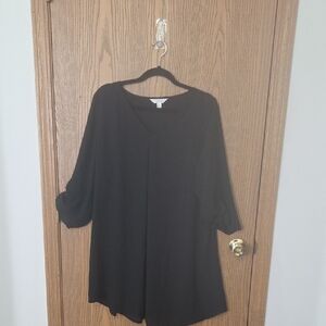 Decree Black V-Neck Roll Sleeve Tunic